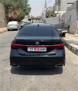 تويوتا أفالون